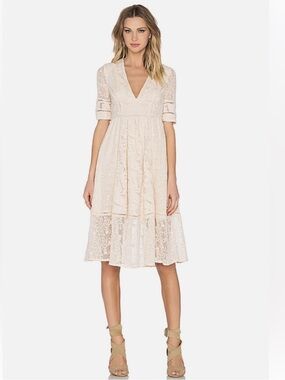 Free People "Mountain Laurel"
Lace Crochet Midi in blush